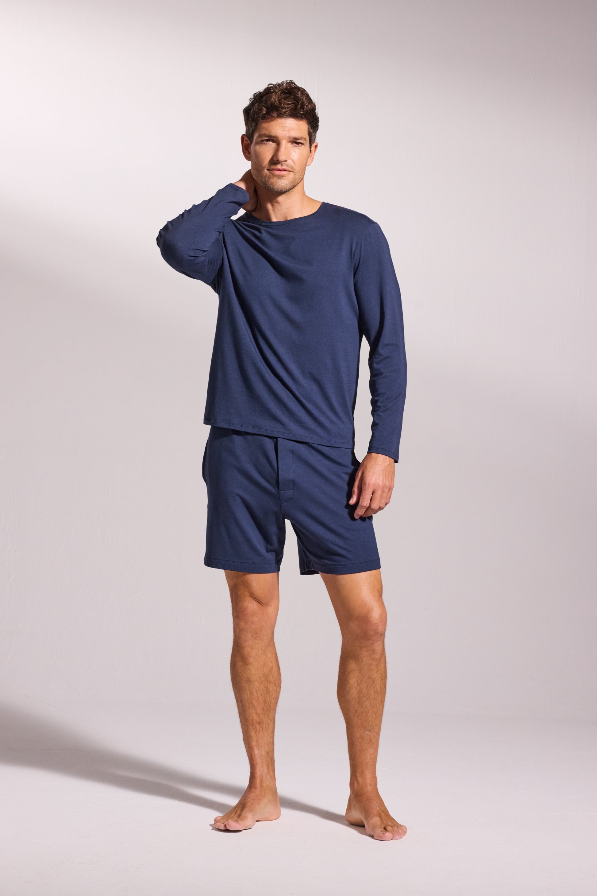 Duck and Cover Heren Franztown Vijf Zakken Chino's Marineblauw Duck and Cover Heren Franztown Vijf Zakken Chino's Marineblauw